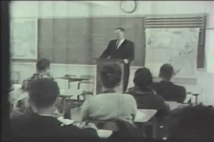 Memories of Gulf Coast Community College 1957-2007 [Flash video option]